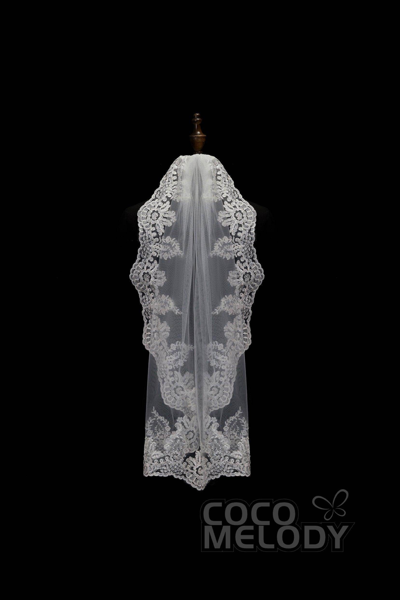 One-tier Lace Edge Tulle Hip Veils with Appliques AV180009 - COCOMELODY